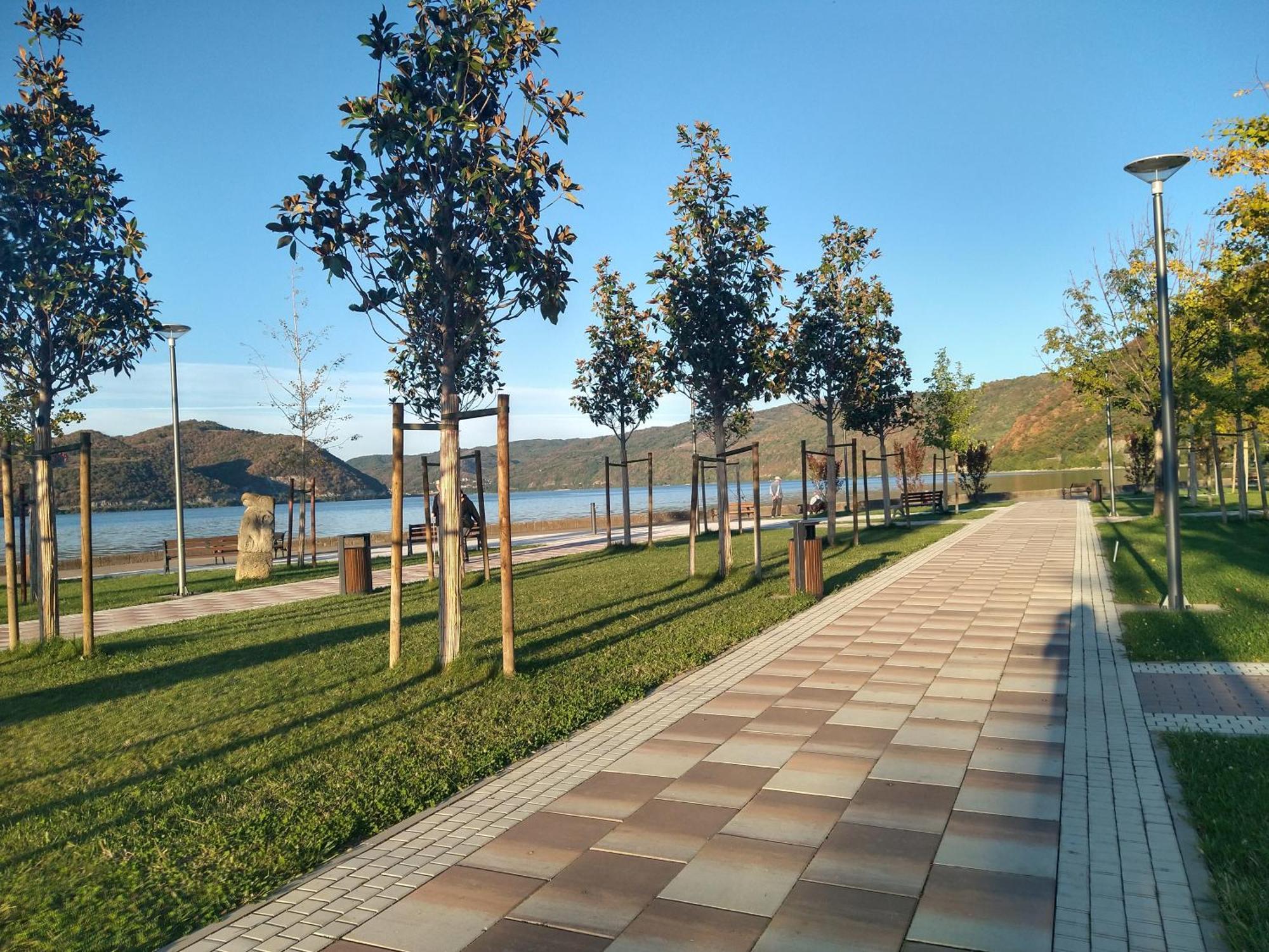 Apartman Sani Доньи-Милановац Экстерьер фото